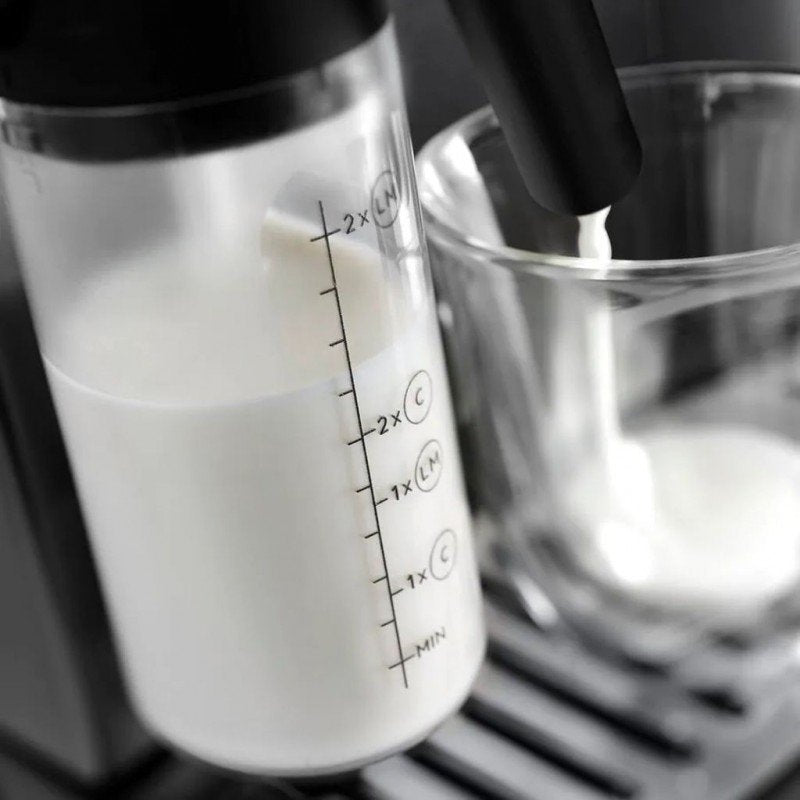 Kaffeevollautomat De’Longhi ECAM292.52.GB Magnifica Evo Grau und schwarz