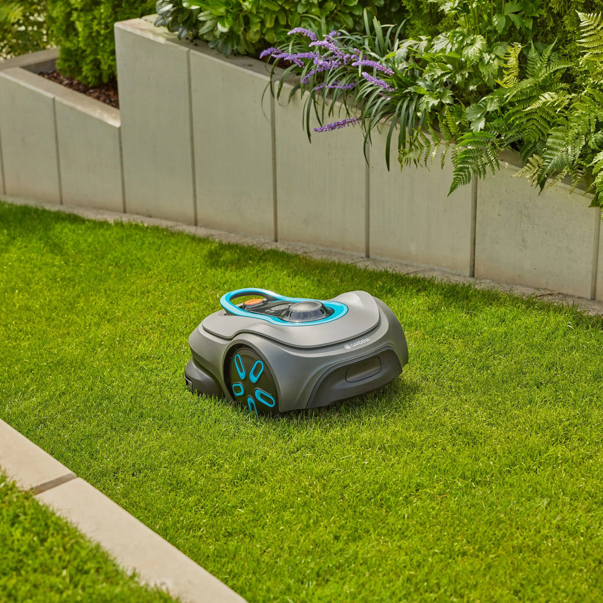 Gardena Mähroboter smart SILENO max 1500 m² + gratis Garage