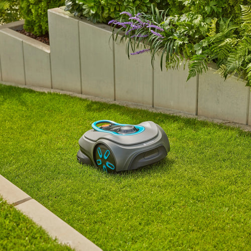 Gardena Mähroboter smart SILENO max 1.200 m² + gratis Zwischenstecker