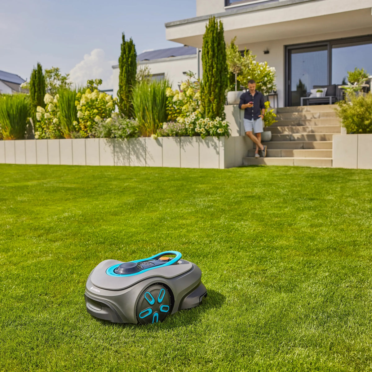 Gardena Mähroboter smart SILENO free 600 m² Set + gratis Zwischenstecker